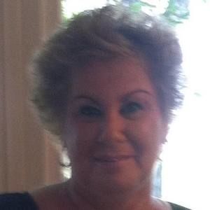 Meet your Posher, Laurie